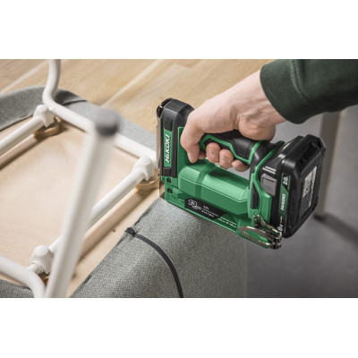 Agrafeuse Finition - 18V - L.12Mm - L.6 À13Mm - 1,1 Kg - No Batt./No Charg.