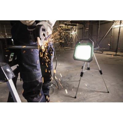 Projecteur De Chantier 18V & Ac - 10 000 Lumen - No.Batt.&Charg.- Carton