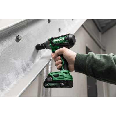 Boulonneuse À Choc 220Nm 18V - No.Batt.&Charg.- Hitcase