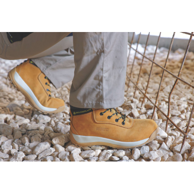 Chaussure Haute - Cuir - Nubuck - Semelle : Pu/Caoutchouc Chaussure Sagas3 Marro