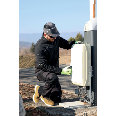 Chaussure Haute - Cuir - Nubuck - Semelle : Caoutchouc Nitrile/Eva Chaussure - Mise en situation