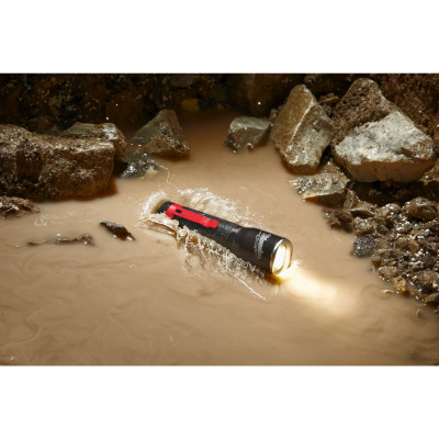 Ml-LED - Lampe Torche, 325 Lumens-Milwaukee Batteries, Chargeurs, Lampes