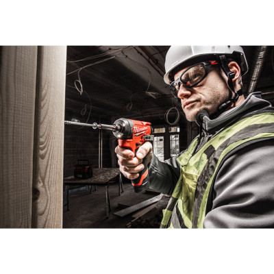 M12 FID2-202X - Visseuse à chocs compacte Hex 1/4" FUEL, 12V, 2Ah, 147 Nm - HD Box, 2 batteries 2Ah Red Li-Ion, chargeur C12C