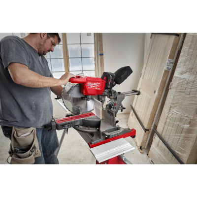 M18 Fms305-121 - Scie À Onglet Radiale Fuel One-Key 305 mm, 18V, 12Ah-Milwaukee