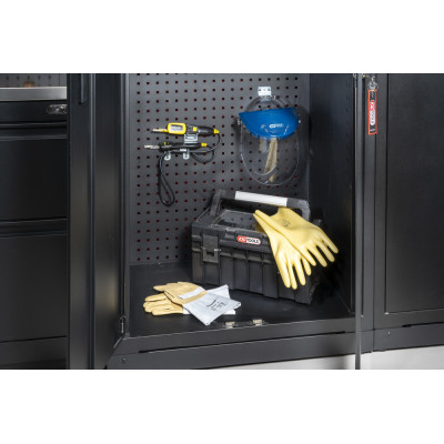 Kit de protection individuelle pour intervention sur véhicules électriques ou hybrides