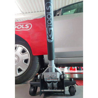 Cric Hydraulique Extra-Bas Acier Ultimate 2T Avec Double-Roues Avant