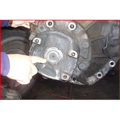 Douille 3/4'' À 4 Ergots Ø 64/70 mm Pour Scania