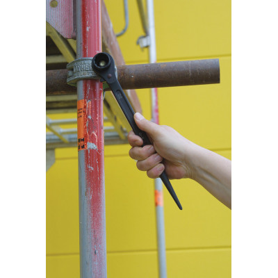 Clé À Cliquet À Douille Reversible Spéciale Montage Échafaudage, 24X30 mm