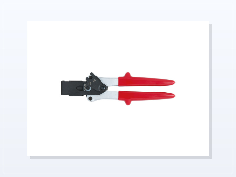 Pinces à riveter et outils de pose